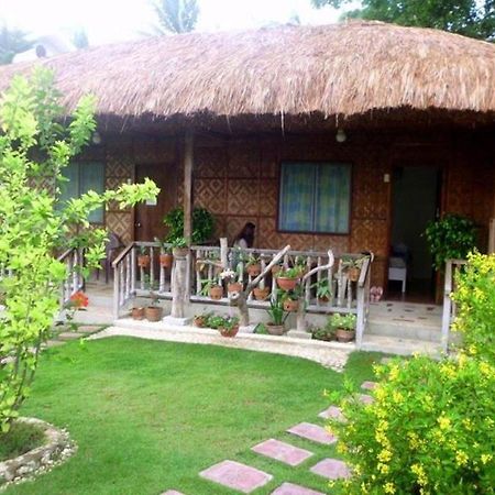 Oslob Garden Stay Beach Resort Экстерьер фото