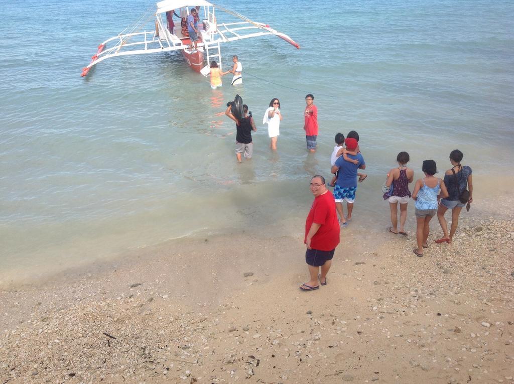Oslob Garden Stay Beach Resort Экстерьер фото
