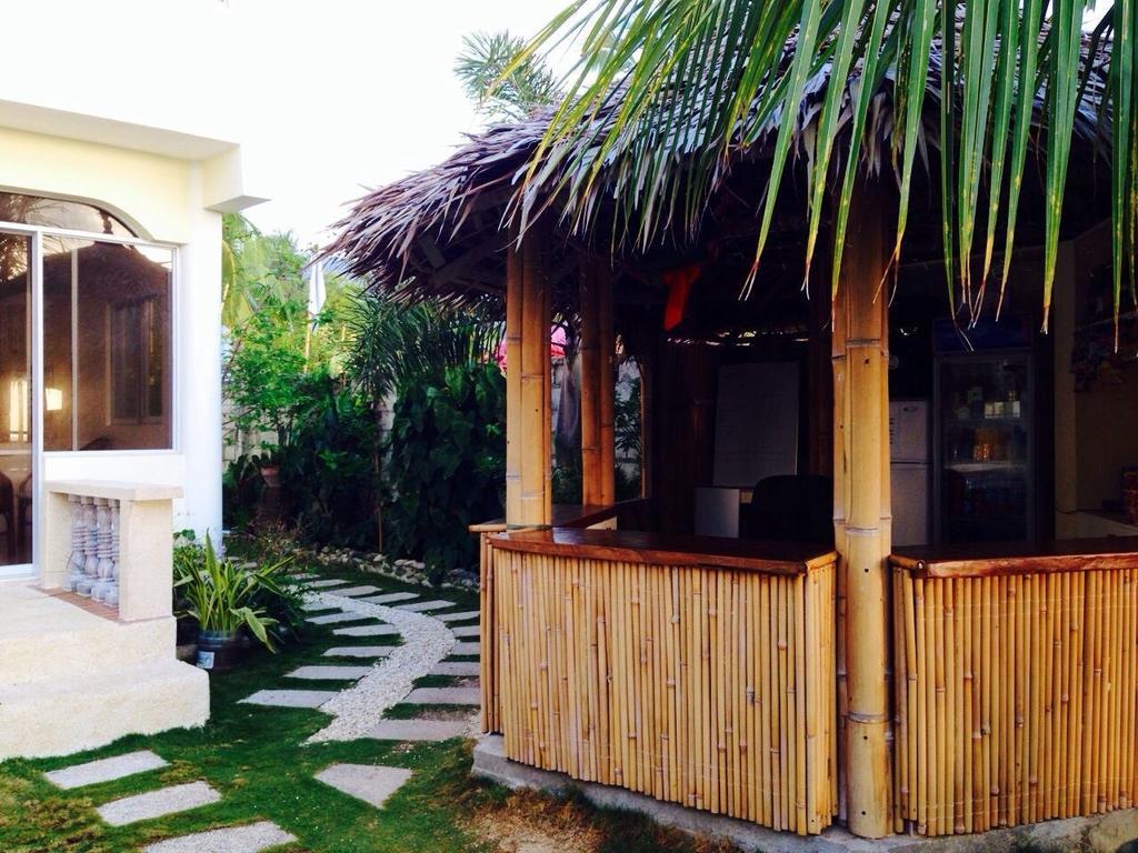 Oslob Garden Stay Beach Resort Экстерьер фото
